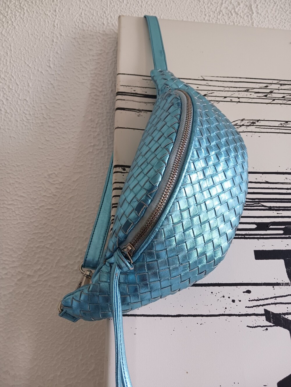 Milaner The Bianca Woven Belt  , Chest Bag - Picture 2 of 15